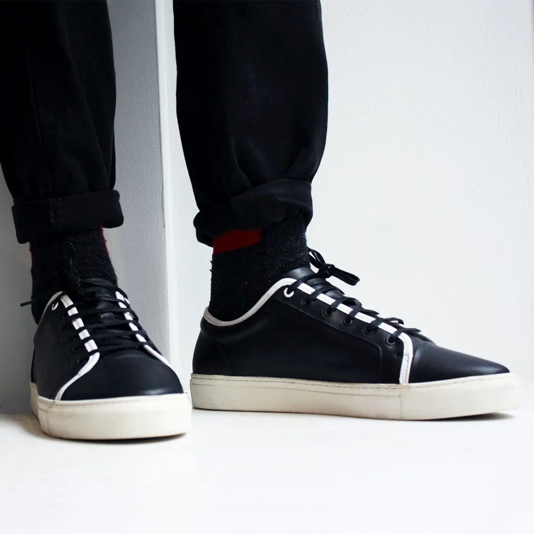 Gotham ll Black/White
