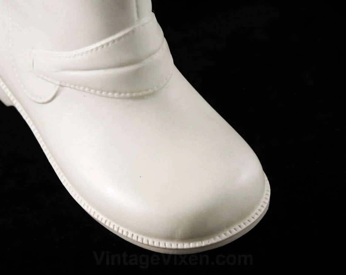 Toddler Size 7 White Galoshes - Authentic 1950s Baby's Rain Boots - Waterproof Rubber Shoes with Faux Fur Cuff - 50s 60s Deadstock - 48058