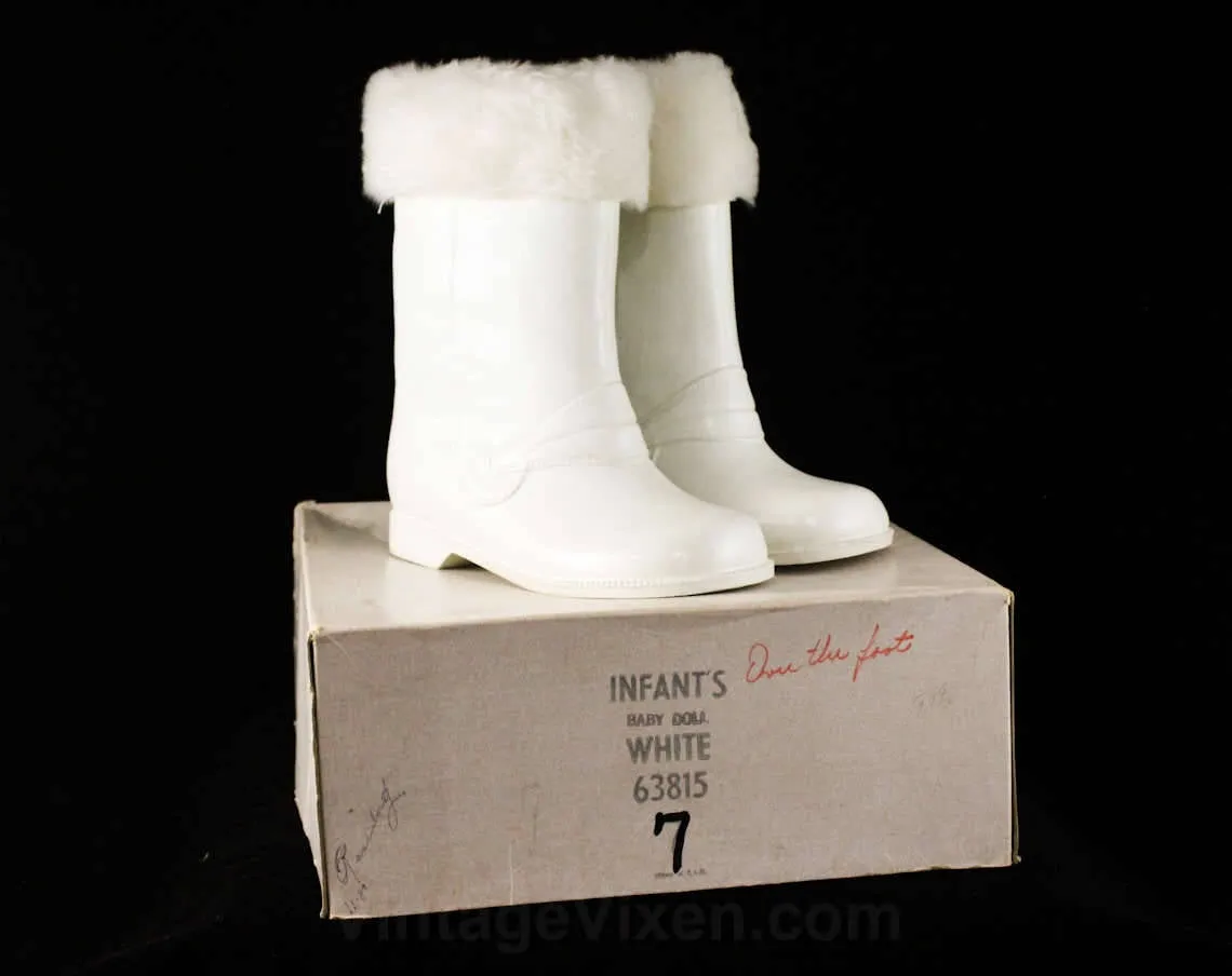 Toddler Size 7 White Galoshes - Authentic 1950s Baby's Rain Boots - Waterproof Rubber Shoes with Faux Fur Cuff - 50s 60s Deadstock - 48058