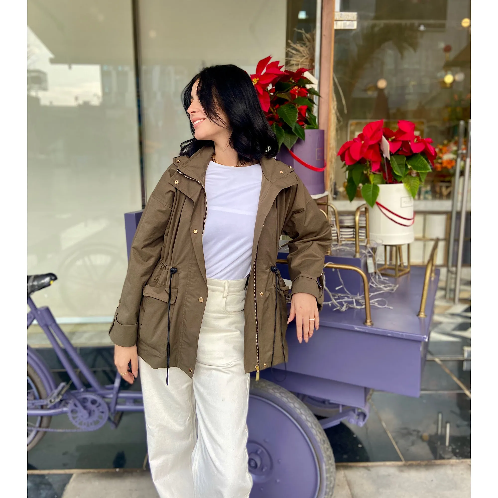 Waterproof drawstring hooded jacket